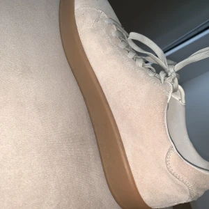 Tygskor - Tygskor ifrån märket ”Vagabond” Sparsamt använda, inköpta nyår 2022. 