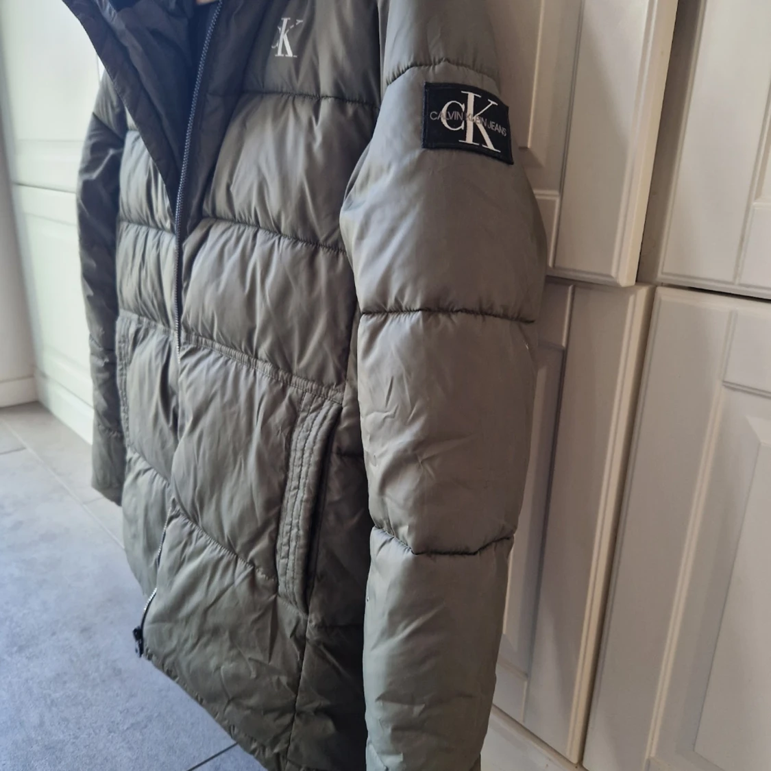 CALVIN KLEIN Puffet Jacket  - 90