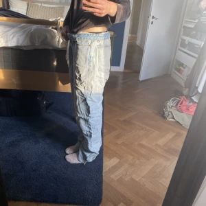 Levis jeans - Ljusblåa Levis jeans