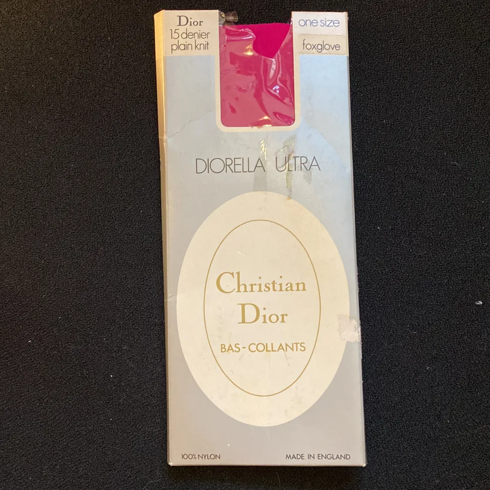 ✨Oanvända vintage Christian Dior strumpbyxor   🌸 Mängdrabatt om du köper flera 💕. Övrigt.