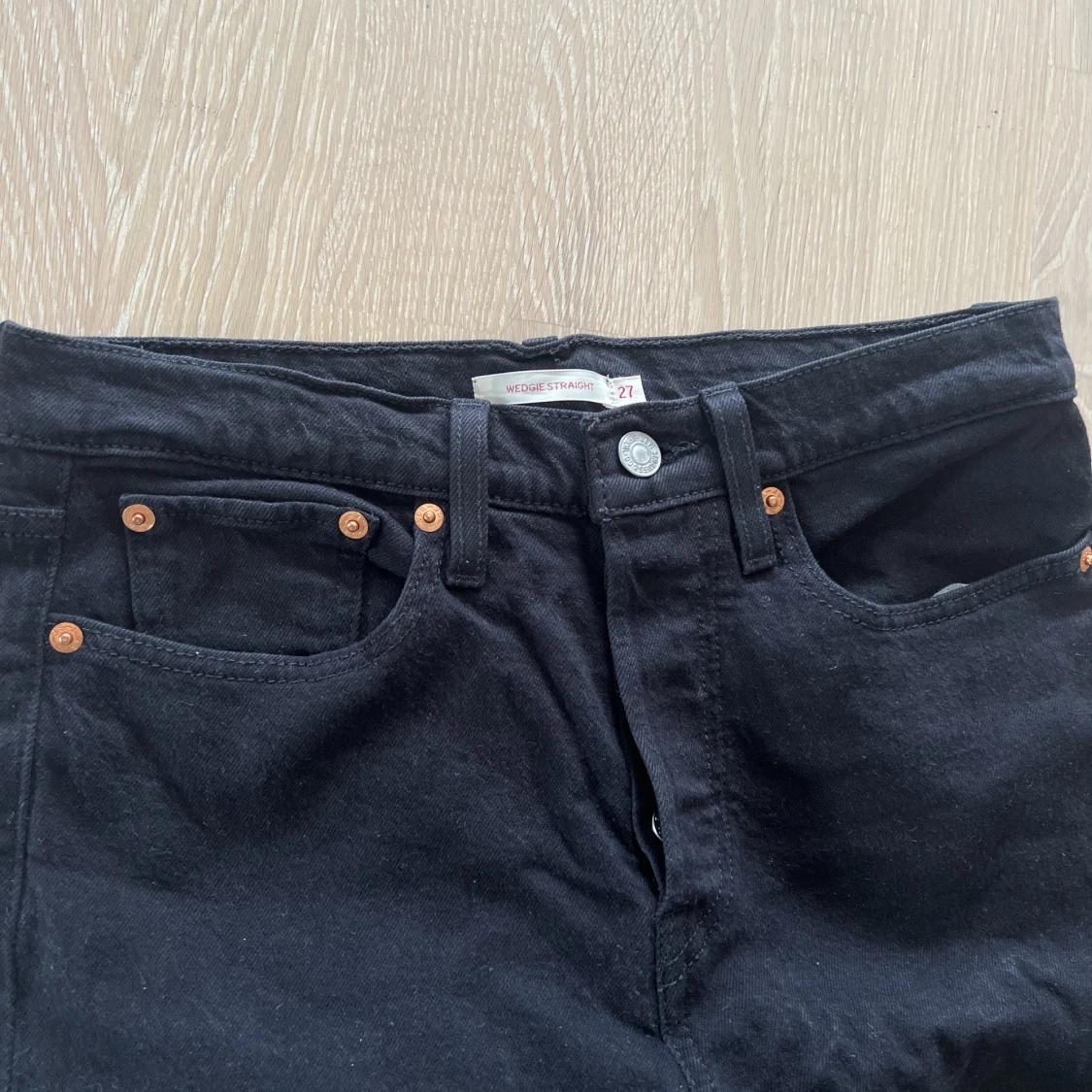 Levis jeans  - 90