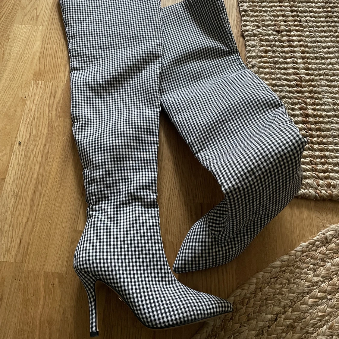 Höga stövlar från buffalo