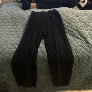 Mjukisbyxor - Nästan aldrig använda, jätte sköna💕