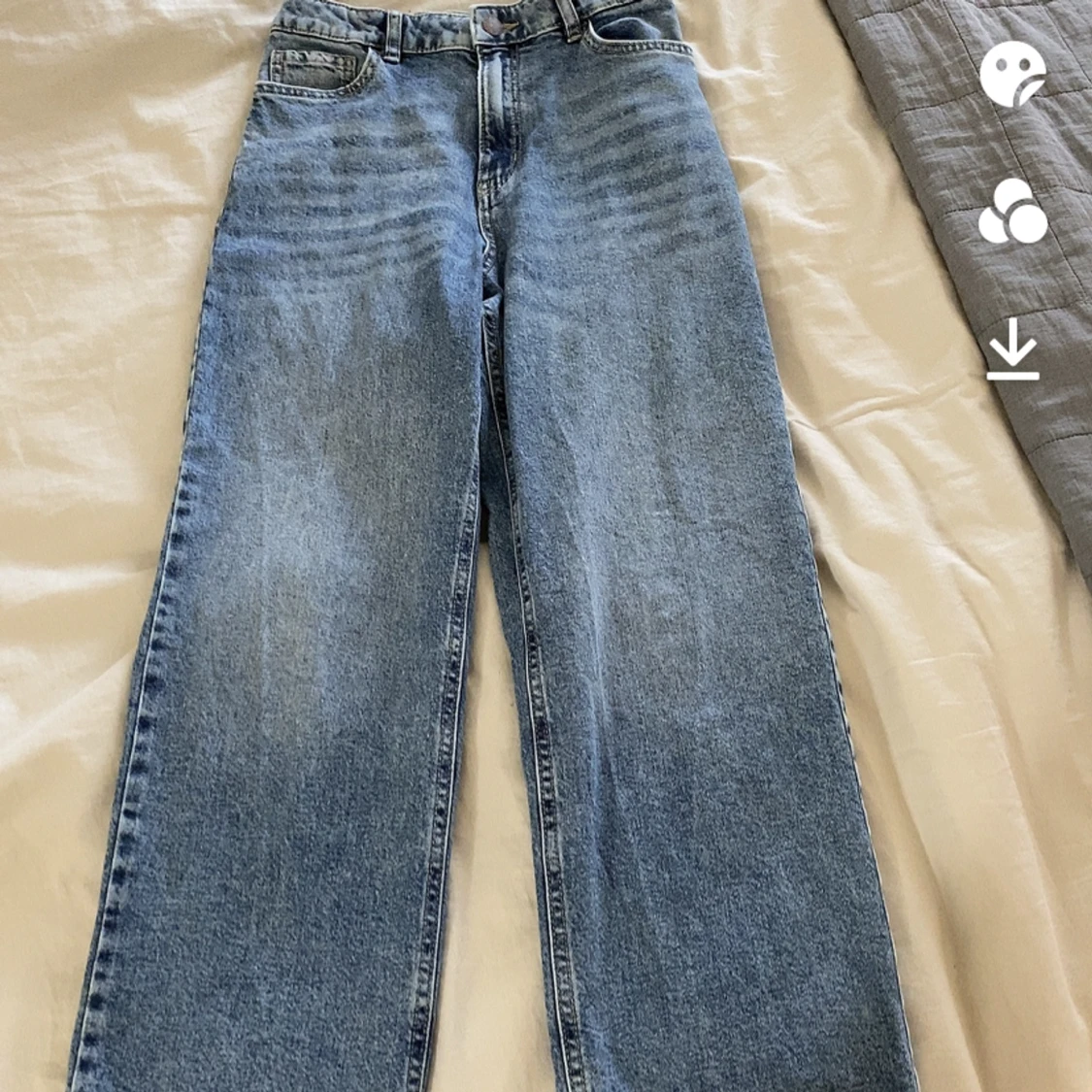  Mörka/ljus jeans från Lindex