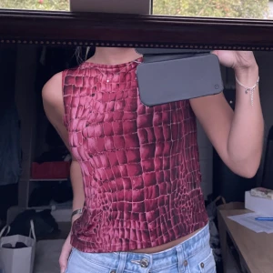 linne - såå fint linne köpt på humana, jättefint skick!❤️🖤