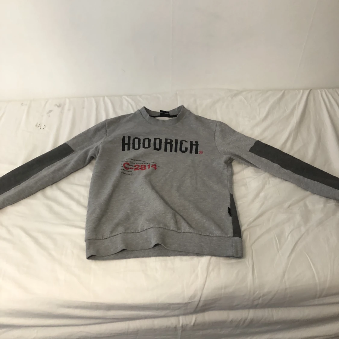 Hoodrich tröja