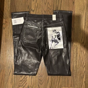 Eytys Byxor - I väldigt bra skick, första bilden lånad