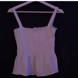 Linne - Jätte gulligt linne som knappt är använt🩷