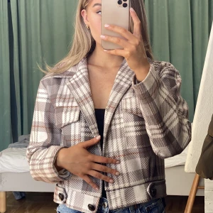 vårjacka! - rutig vårjacka!