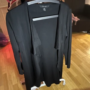 Snygg tröja kappa  - Fint skick 