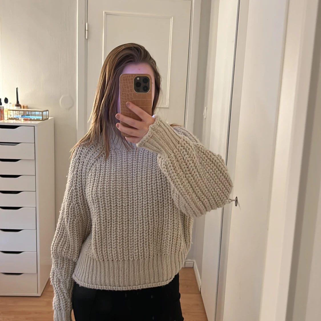 Fin stickad tröja  - 90