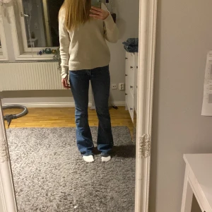Bootcut jeans - Bootcut jeans från bikbok! Fint skick❤️