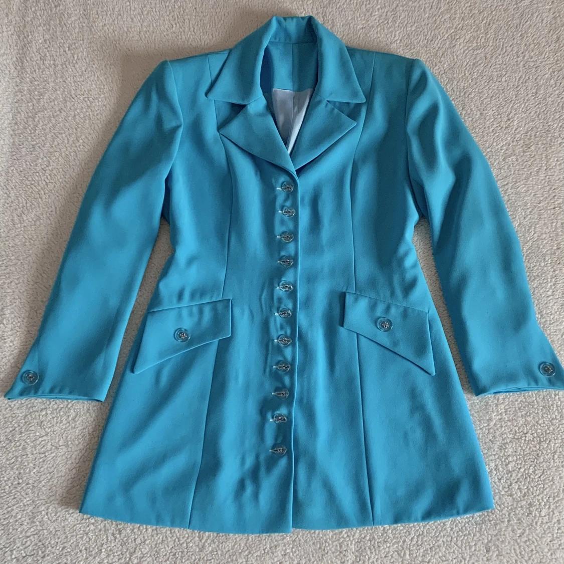 TURKOSBLÅ KAPPA / BLAZER - 90