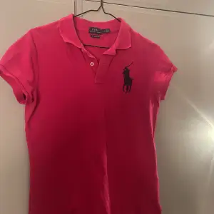Superfin rosa tröja från Ralph Lauren, använd fåtal gånger! 