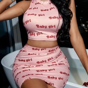 Sett dam  - Storlek M oanvänd. Möts vi Älvsjö 