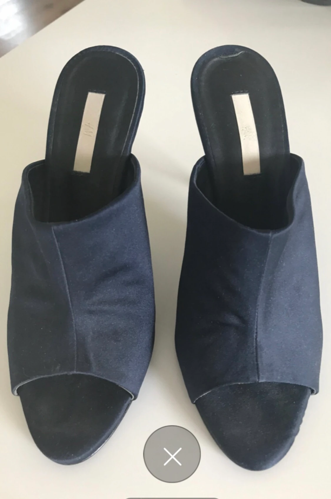 Mörkblå sandaletter skinn Stl 38 Nyskick  - 90