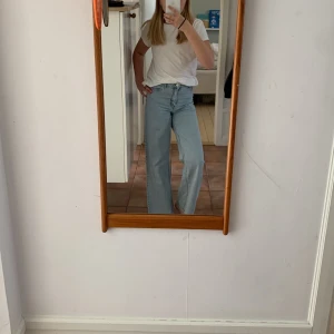 Jeans  - Fina jeans använda  Viola från Lindex 