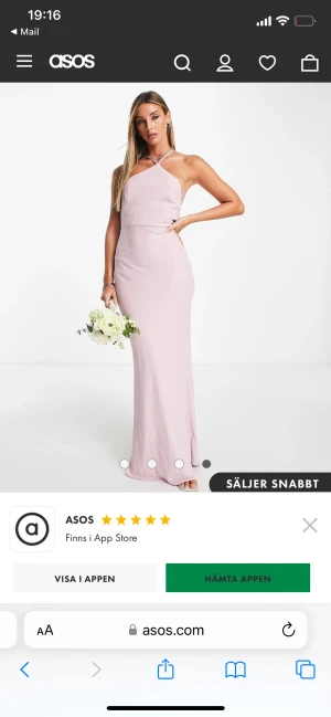 Oanvänd maxiklänning - brudtärneklänning - Helt oanvänd. Lappar kvar. Rosa/lila Strl 36. Från Asos 