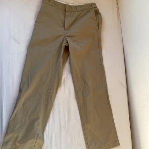 Dickies byxor original fit - Som nya. Dickies byxor i original fit. Väldigt bekväma o nice