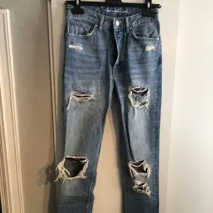 Jeans från bikbok storlek XS