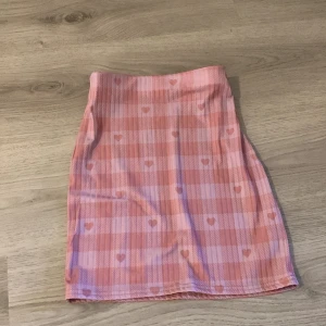 New girl order kjol  - Storlek 36/S