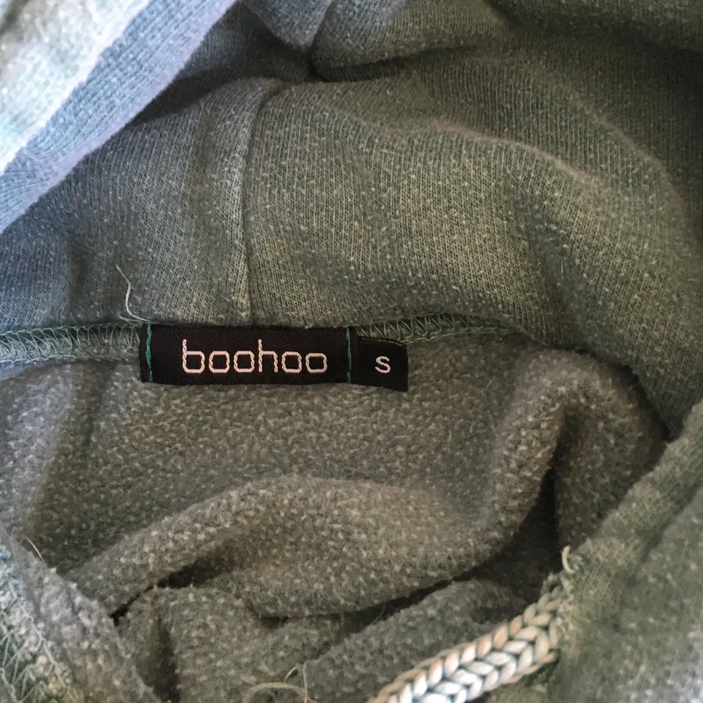 Superskön hoodie från boohoo i storlek S❤️❤️❤️. Hoodies.