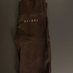 Relode - 300kr + frakt.   Fint skick! 