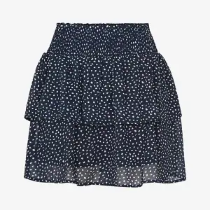 Super fin kjol från only som säljs pågrund av att den inte kommer till användning💞Bara använd ett fåtal gånger💗 