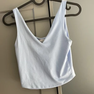 Linne - Blått linne i storlek XS, nästan aldrigt använt 