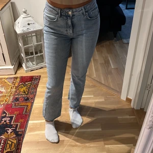 Jenas  - Helt nya använda 1gång modellen är så men gillar inte det 