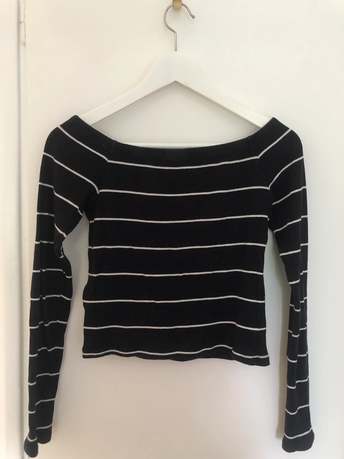 Off-shoulder topp - 90