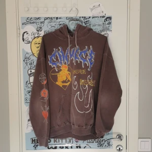 Urban Outfitters Hoodie - En fin Urban Outfitters hoodie i gott skick