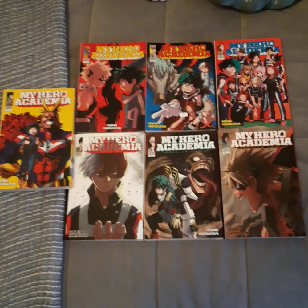 Selling all my mha manga book. Selling ebacuse im not a huge fan of the serie. The quality is almost brand new, the only bad thing is that a few pages are bent but i tried to bent them back! 55st 3st for 150! Contact me if you have any questions❤. Övrigt.