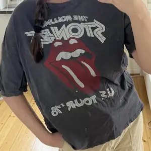 Tshirt med Rolling Stones tryck