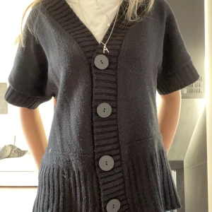 Kortärmad kofta - Söt kofta