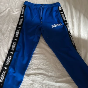 Hoodrich byxor - Nästan helt oanvända byxor som inte används 