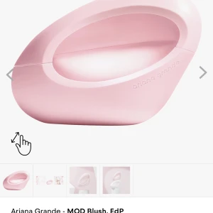 Ariana Grande parfym  - Säljer min nya ariana grande parfym i namn MOD blush EDP 30ml, testat en gång! 