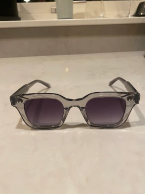 Chimi 04 Grey - Perfekt skick. Original fodralet är bort tappat. Nypris 1250 kr