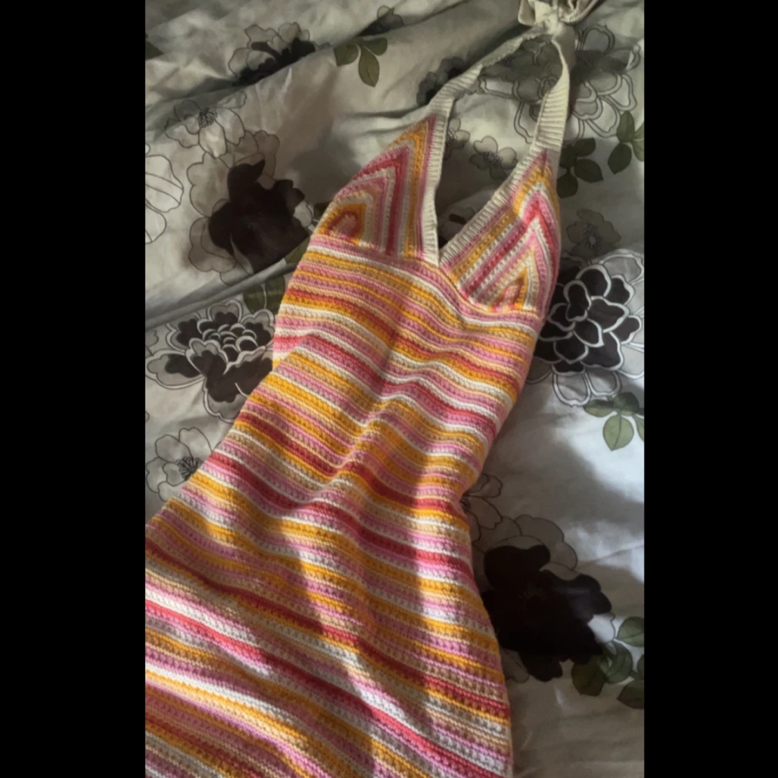 Virkad sommar klänning i orange/rosa/vit från pull&bear 💕 - 91