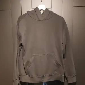 H&M hoodie, bra skick, storlek S