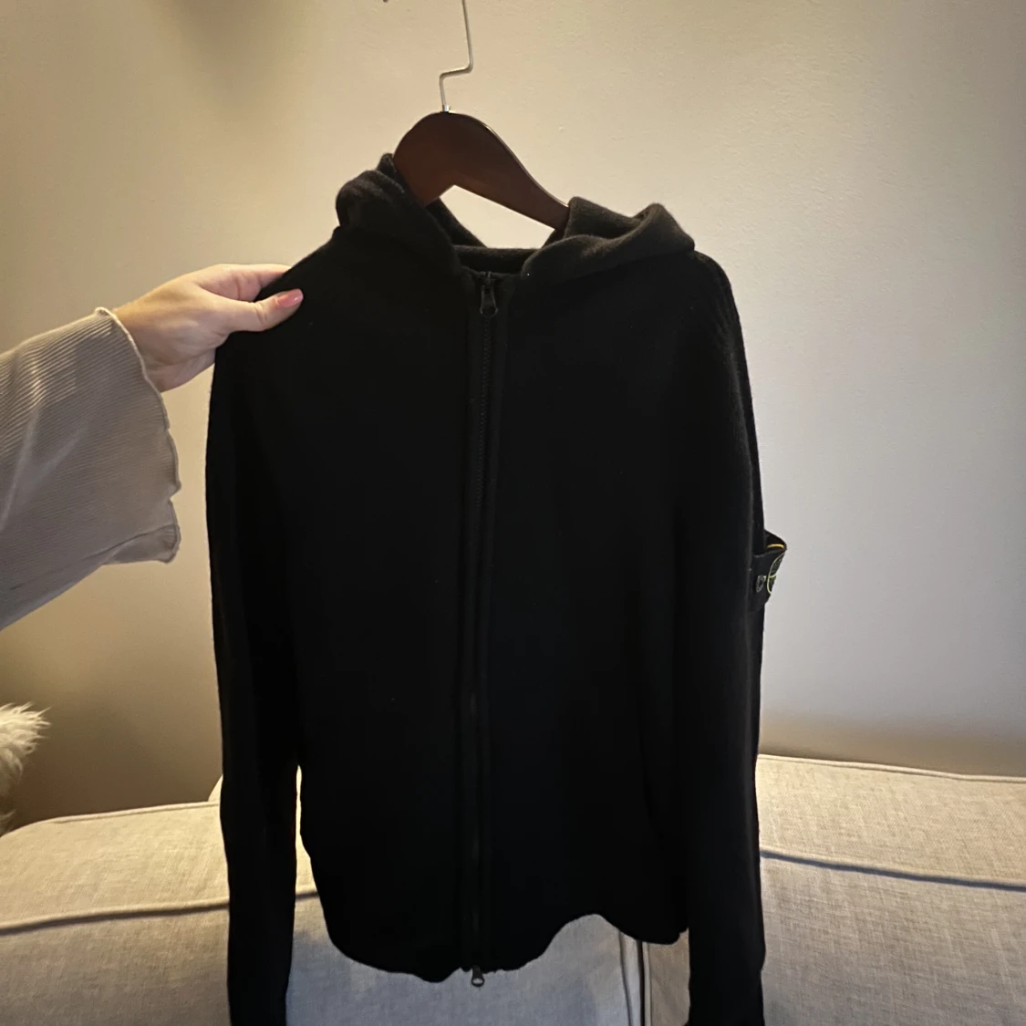 Stickad Stone Island tröja