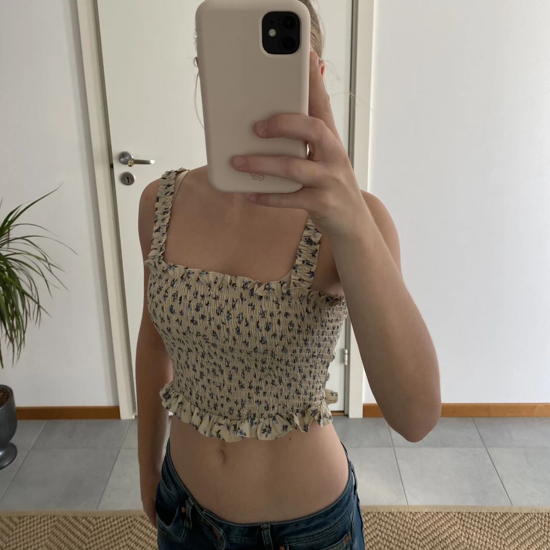 Jättefin beige topp 