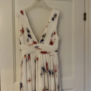 Långklänning från bubbleroom - Superfin långklänning bara använd en gång. Storlek 34