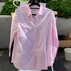 Damskjorta - Damskjorta