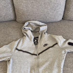 Nike tech fleece  - Hoddie