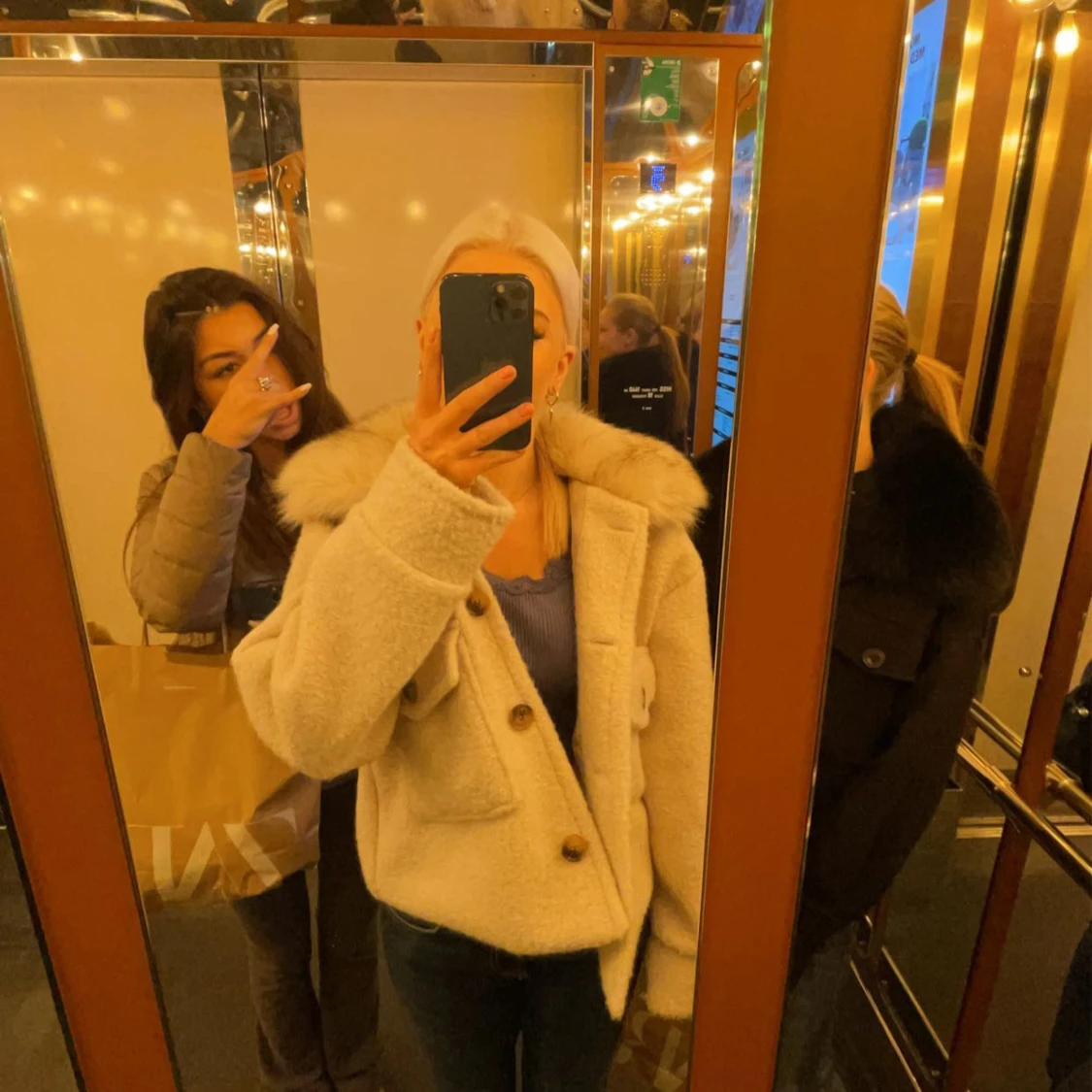 Chelsea pälsjacka - 90