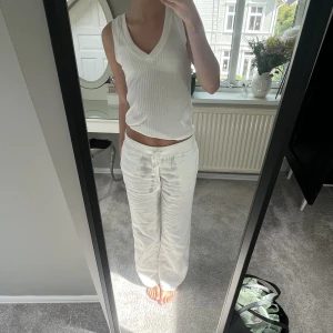 Vitt linne - Super sött linne från Mango 