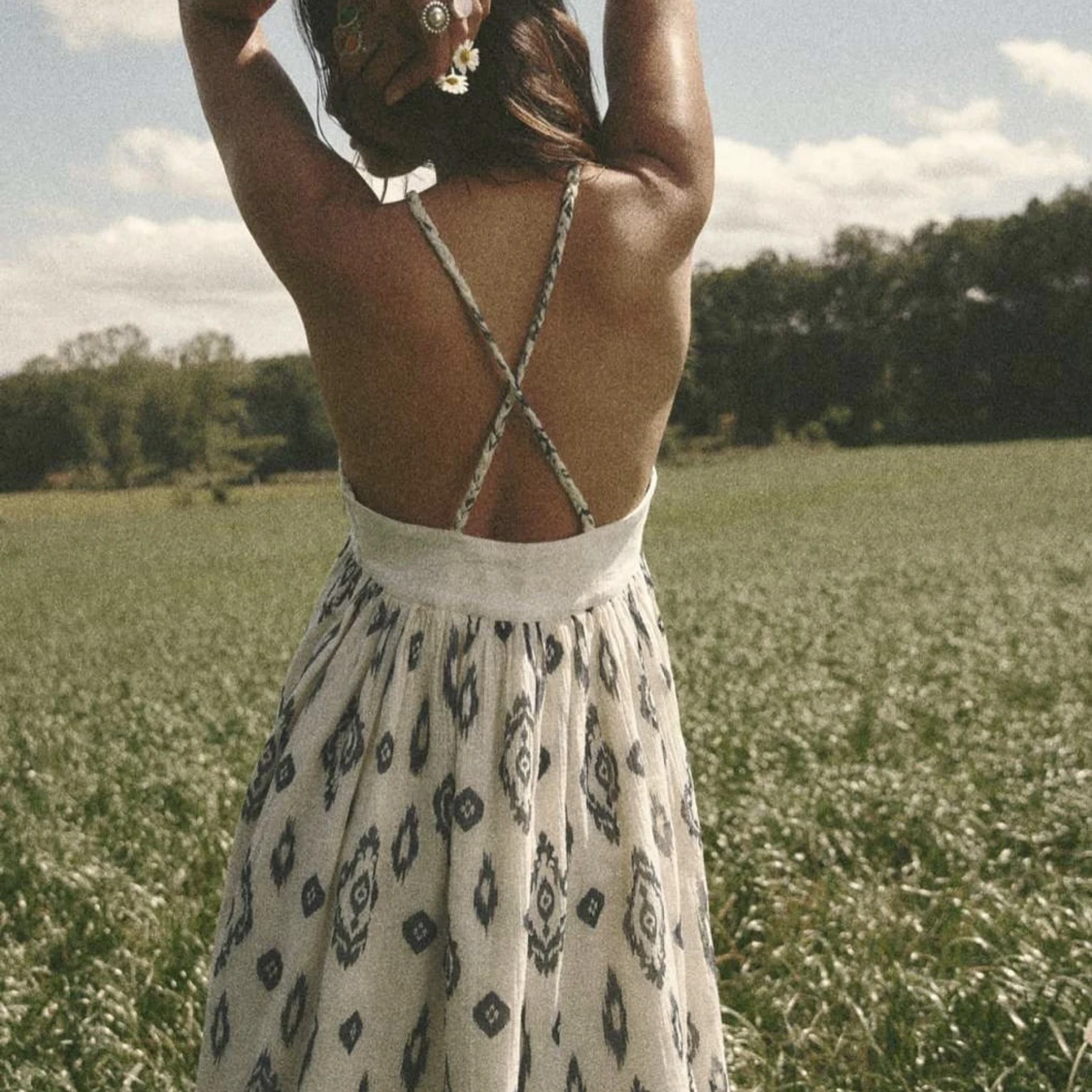 Mönstrad klänning med Halterneck - 90