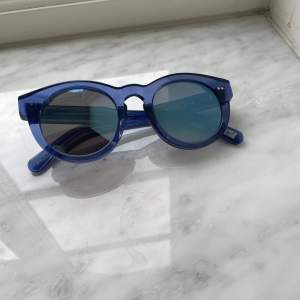 Solglasögon från CHIMI, modell 003 färg acai. Som nya!