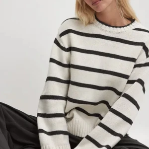 tröja -  från nakd 